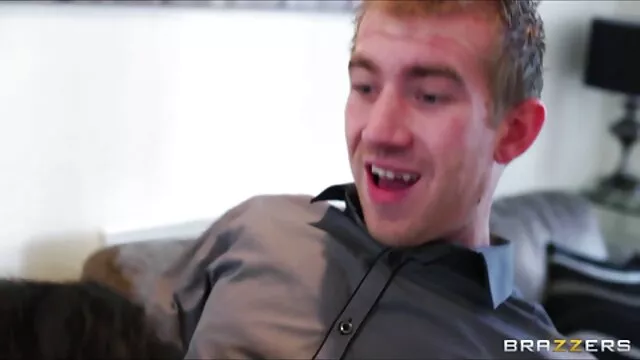 Kokybiški filmai :   Suaugusiųjų video 