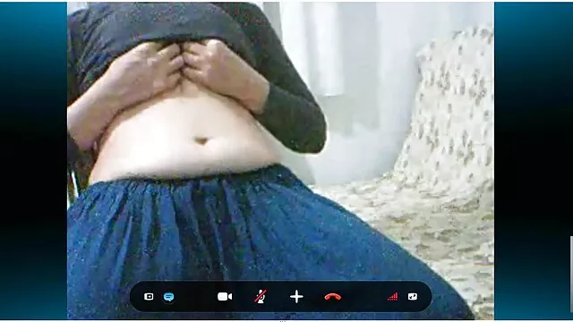 Geriausias Porno :  Kinky tatuiruota brunetė čiulpia ir gauna analinį Karštas porno filmai 